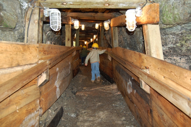 More mine tours this fall! S. Gray photo